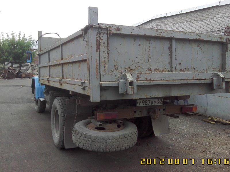 Задний борт ЗИЛ 130 самосвал