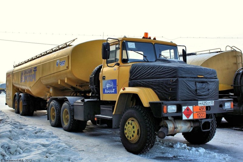 КРАЗ 65033