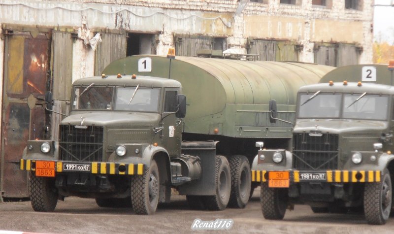 КРАЗ 258 топливозаправщик