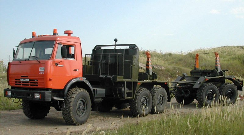 Трубовоз КАМАЗ 43118