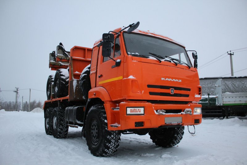 Трубоплетевоз КАМАЗ 43118