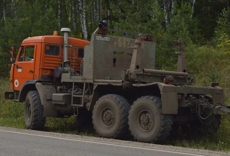 КАМАЗ 4310 Роснефть