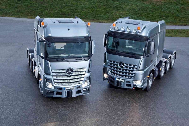 Mercedes-Benz Arocs SLT