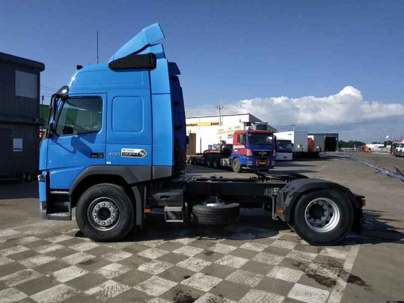 Седельный тягач Вольво fm 420