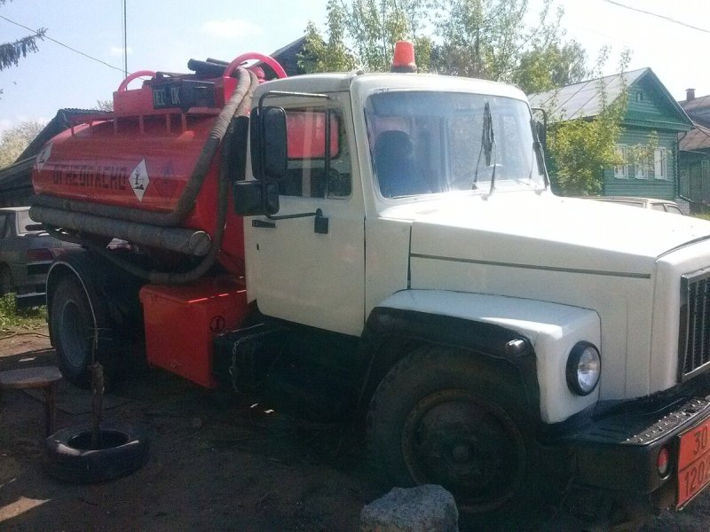 Стёкла на фары ГАЗ 3309 бензовоз