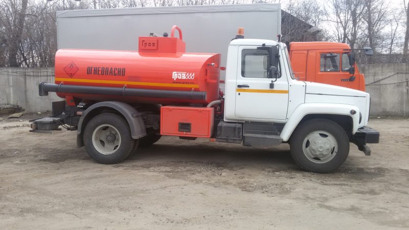 Топливозаправщик ГАЗ 3309