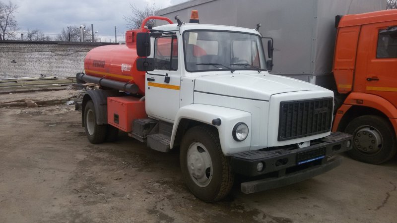 Топливозаправщик ГАЗ 3309 4 на 4