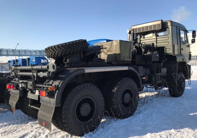 КАМАЗ 65225 военный