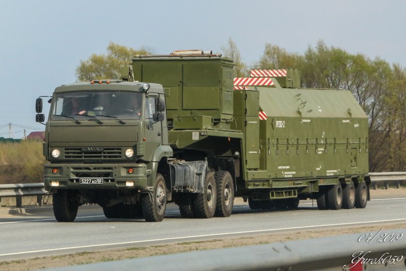 КАМАЗ трал военный 65225