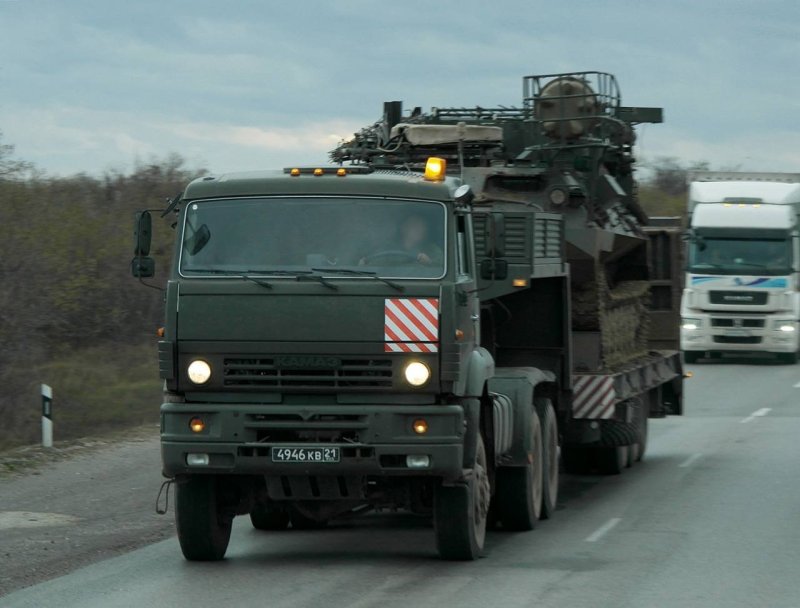 КАМАЗ трал военный 65225
