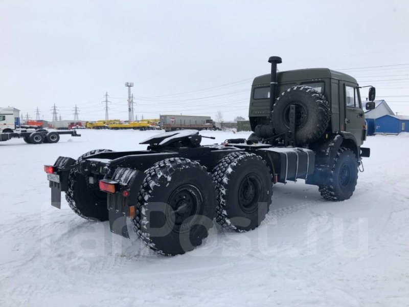 КАМАЗ 44108 военный тягач