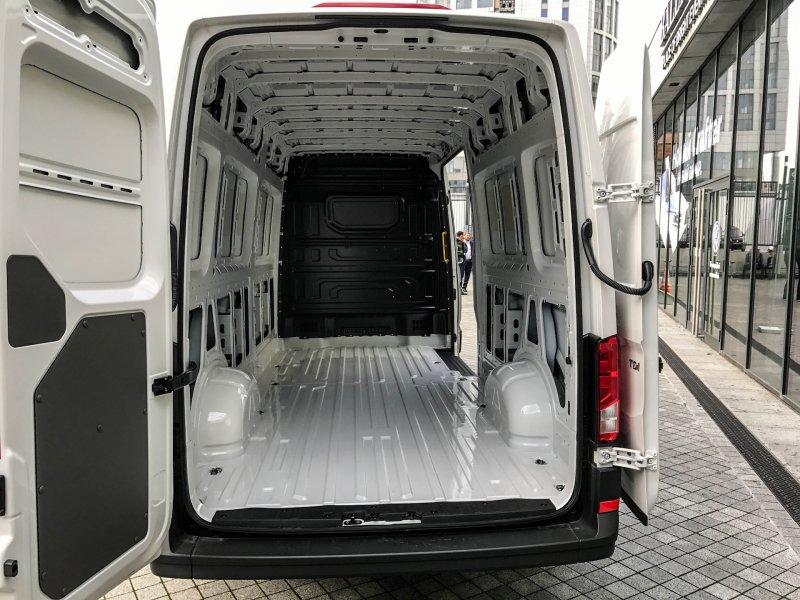 Автофургон Volkswagen Crafter