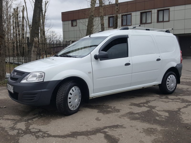 Lada Largus фургон 2014