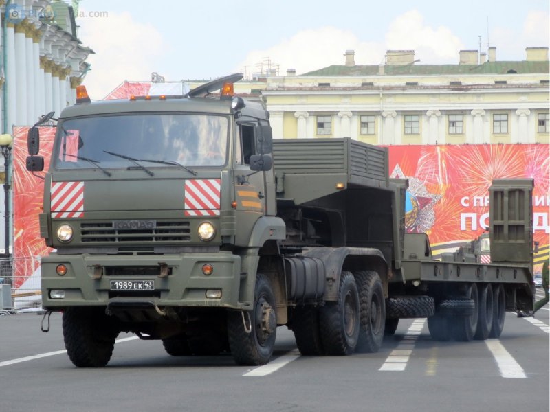 КАМАЗ 65225 танковоз