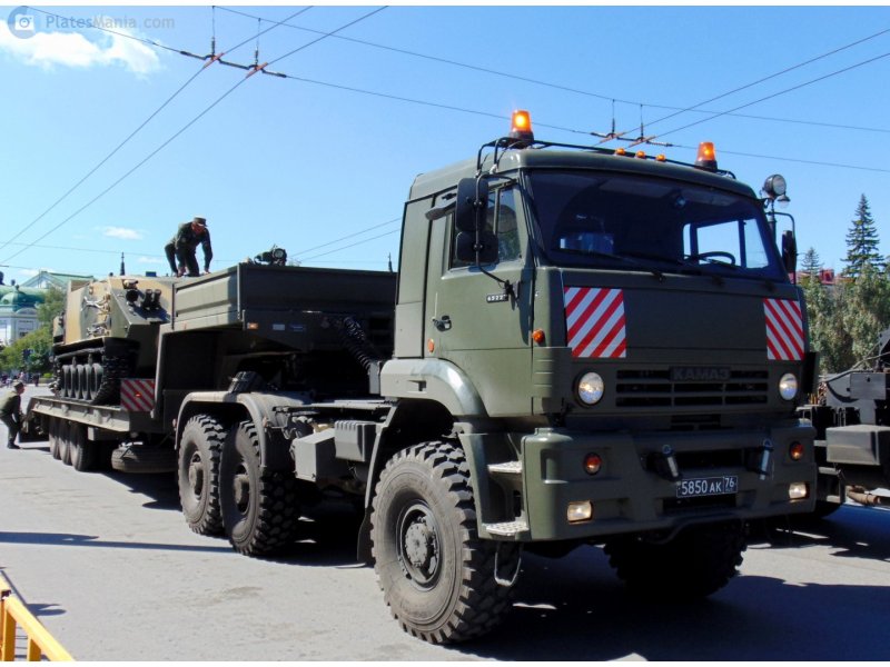 КАМАЗ 65221 военный