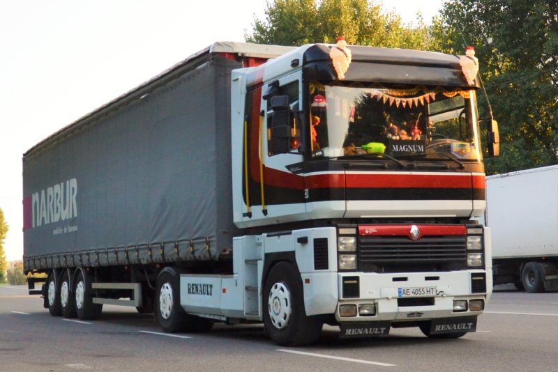 Renault Magnum 1990