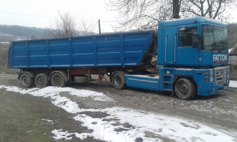 Рено Магнум самосвал зерновоз