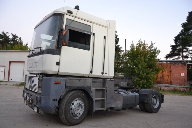 Renault Magnum 1993
