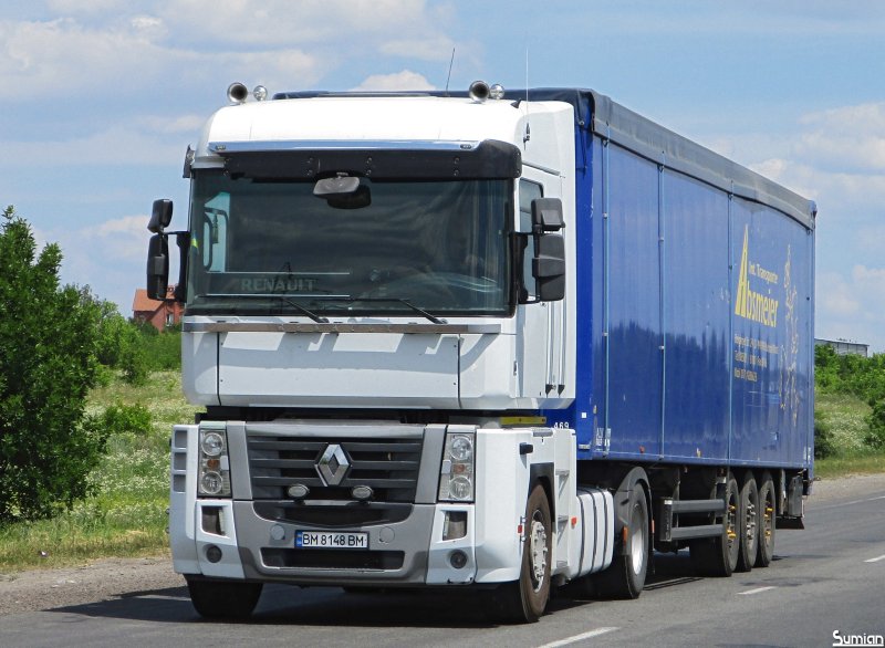 Renault Magnum