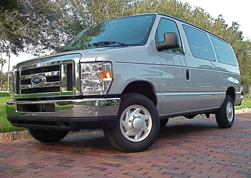 Ford e350 van