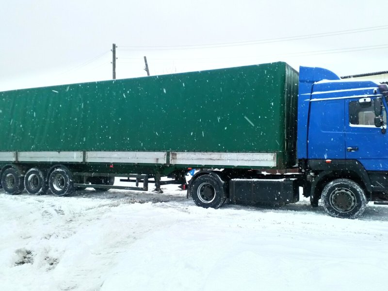 МАЗ-5440 а8 с полуприцепом