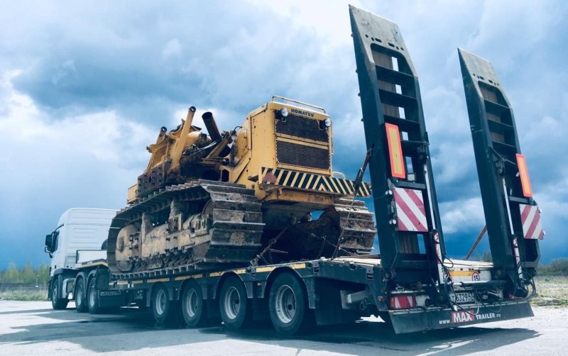 Полуприцеп с Cat 3250 гусеничный
