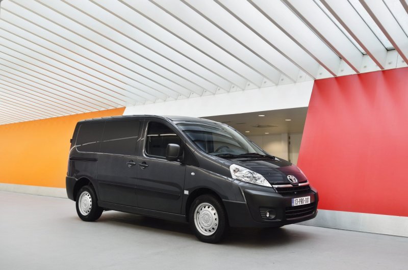 Toyota Proace 2013
