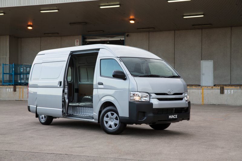 Toyota Hiace h200 фургон
