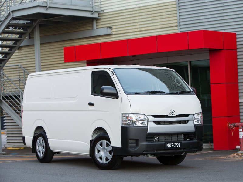 Toyota Hiace 2014