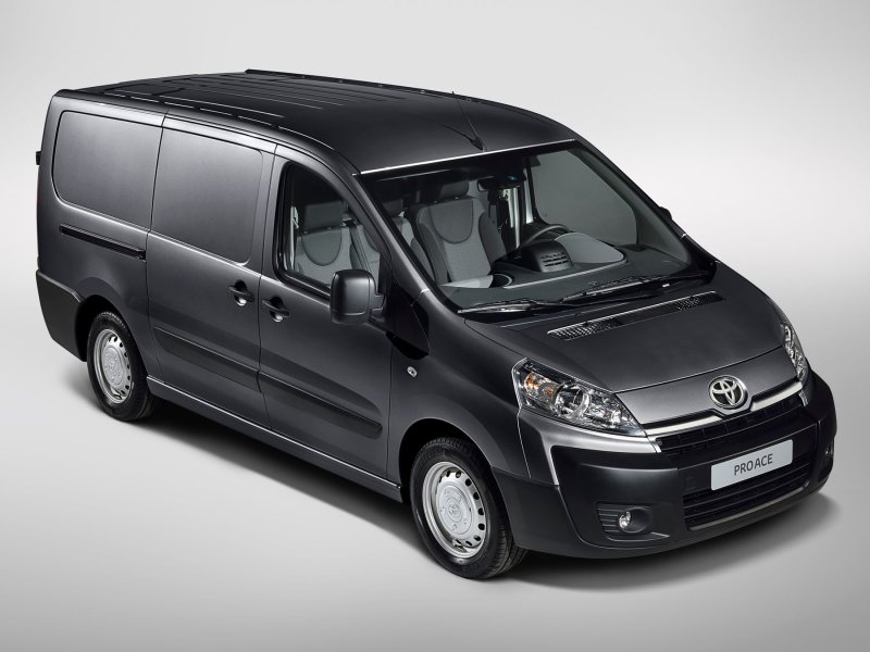 Toyota Proace long