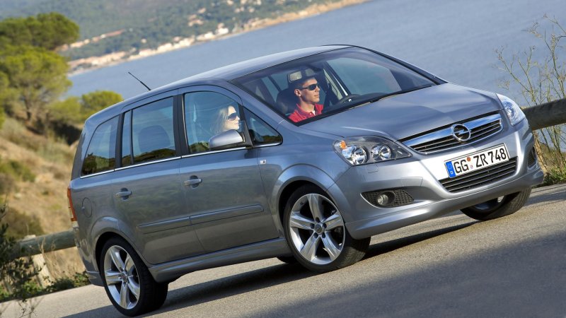 Opel Zafira 2022