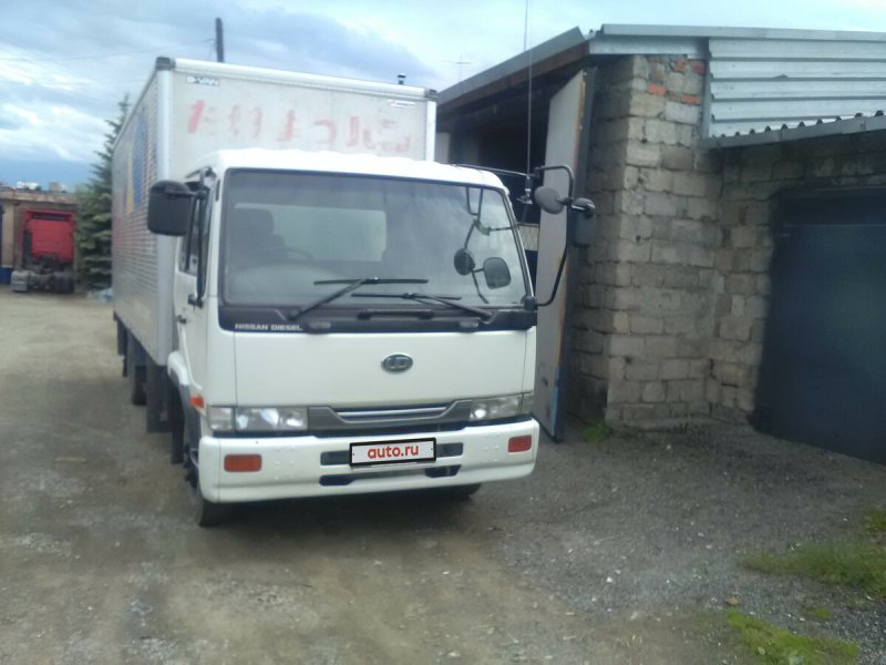Nissan Diesel 1997 года