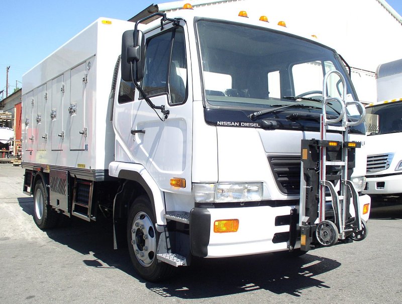 Nissan Diesel