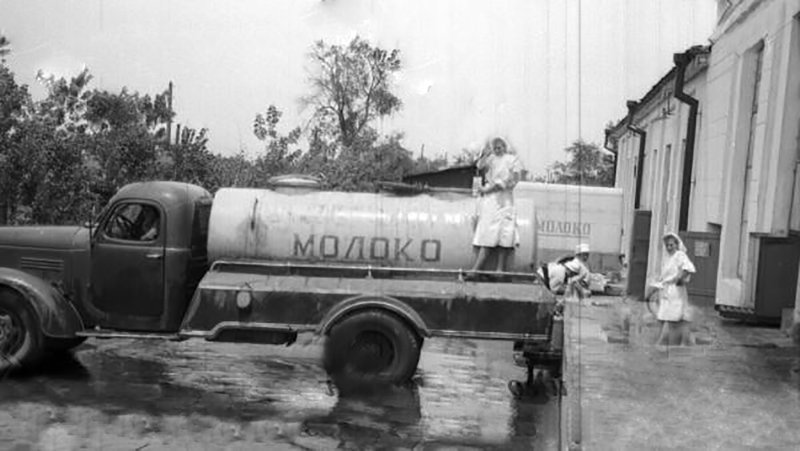 Молоковоз ЗИС 150