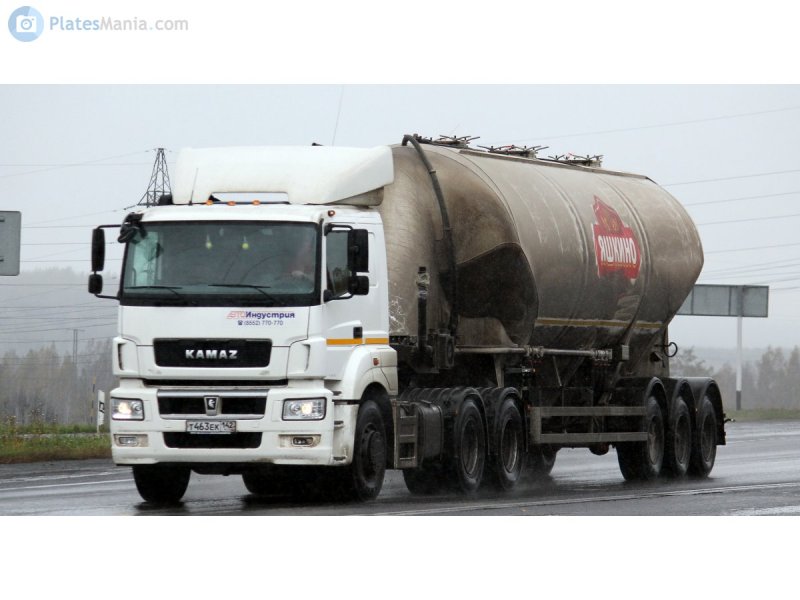 КАМАЗ 65206 цементовоз