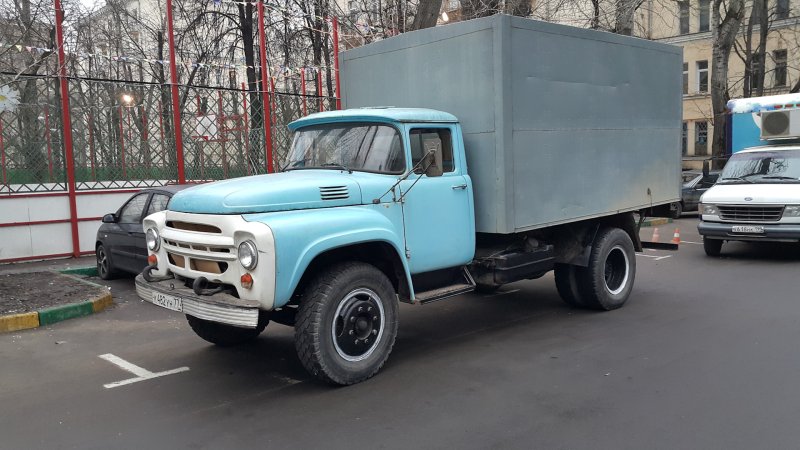 ЗИЛ ЗИЛ 130 будка