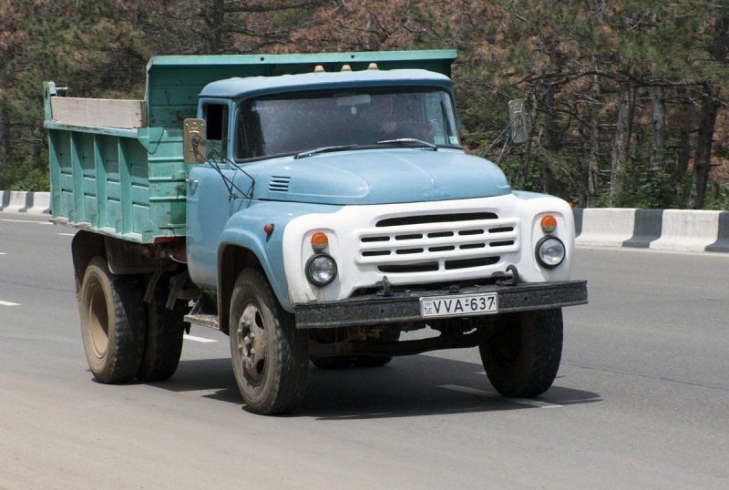 ЗИЛ 130