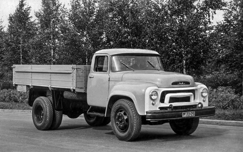 ЗИЛ Амур-531350