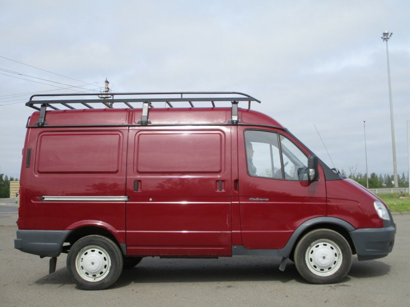 ГАЗ 2752 Соболь красный