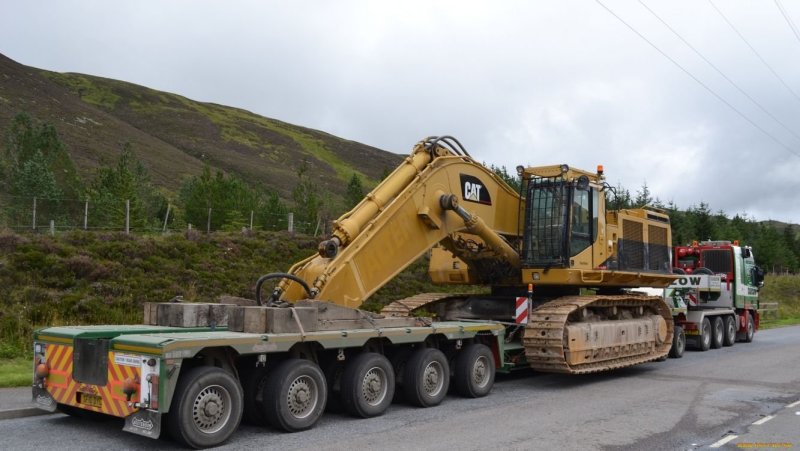 Caterpillar 349 на трале
