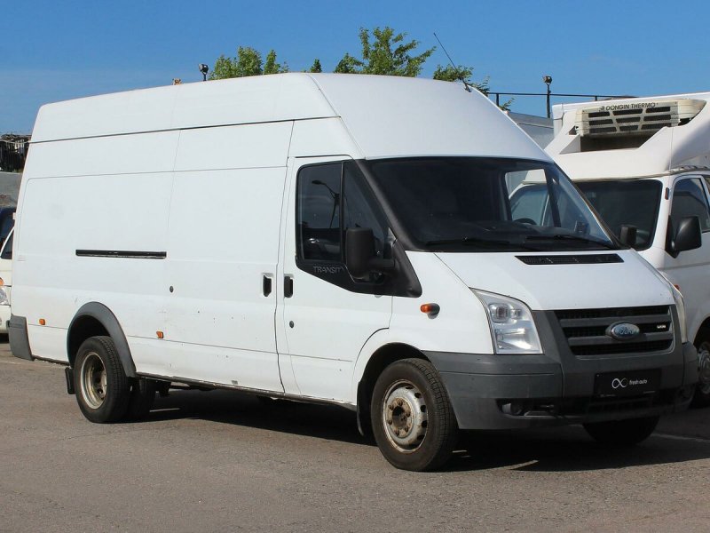 Ford Transit цельнометаллический фургон