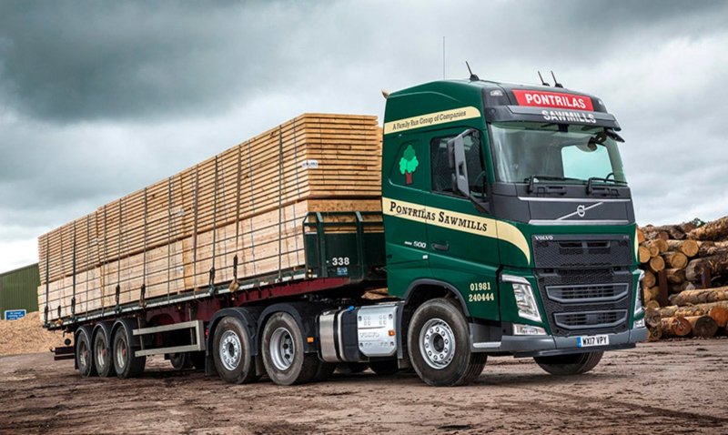 Volvo FH 6x4 с самосвальным полуприцепом