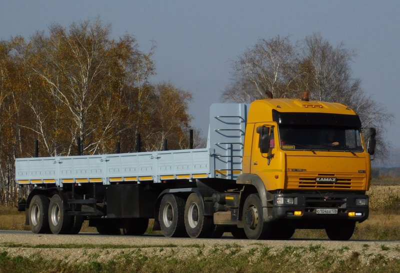 КАМАЗ 6460 бортовой