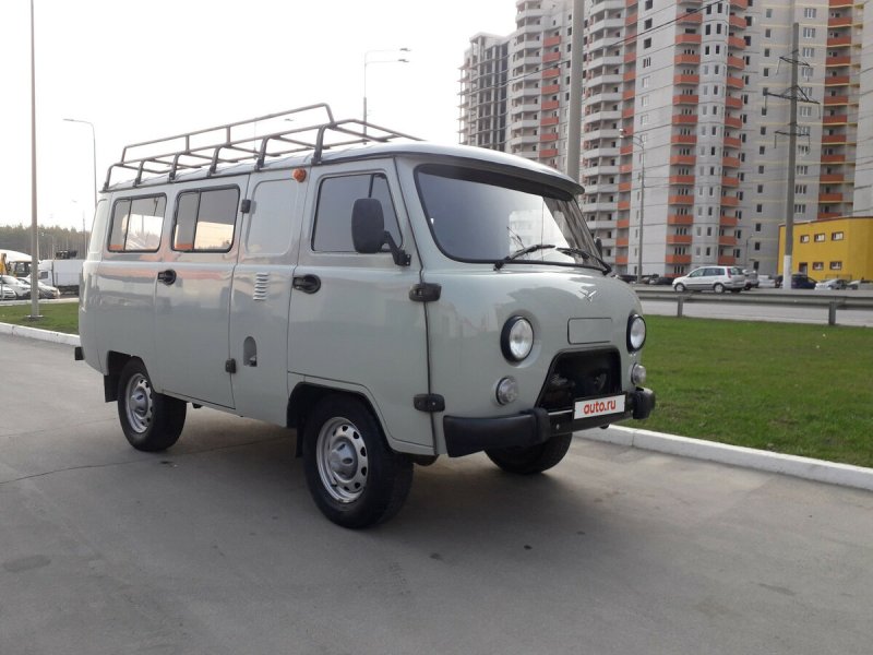 УАЗ фургон 374195