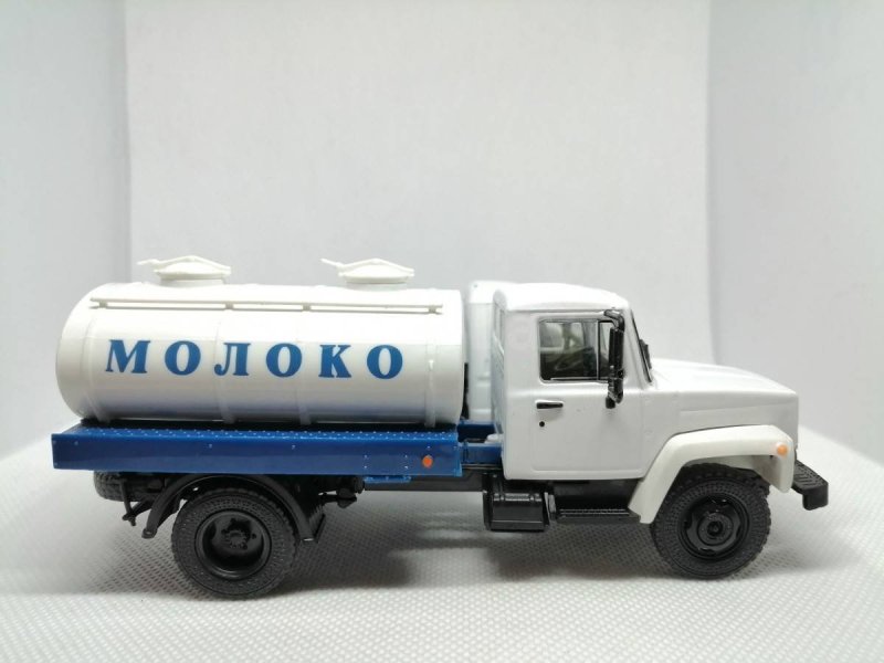 Газель 3302 молоковоз
