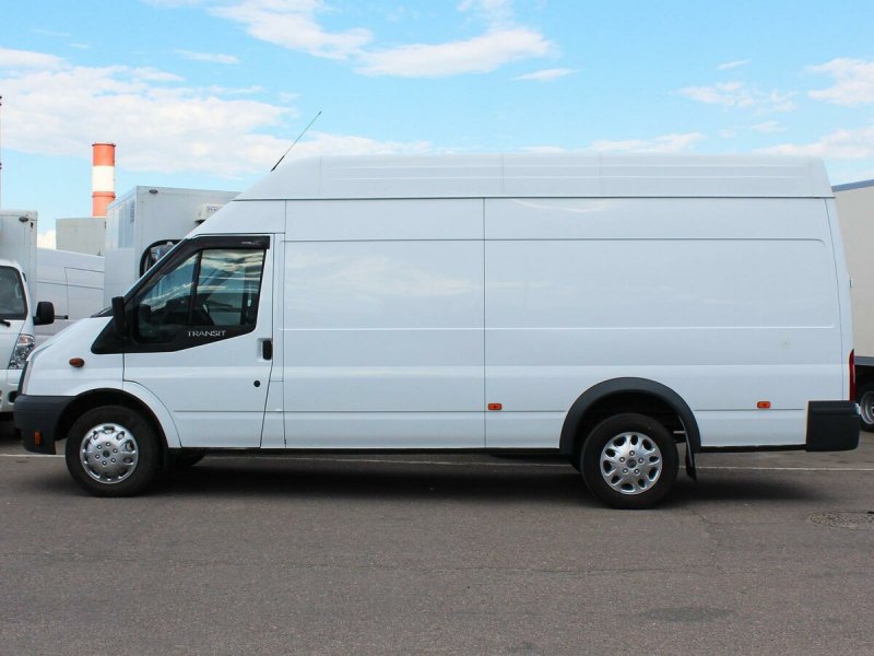 Ford Transit цельнометаллический фургон
