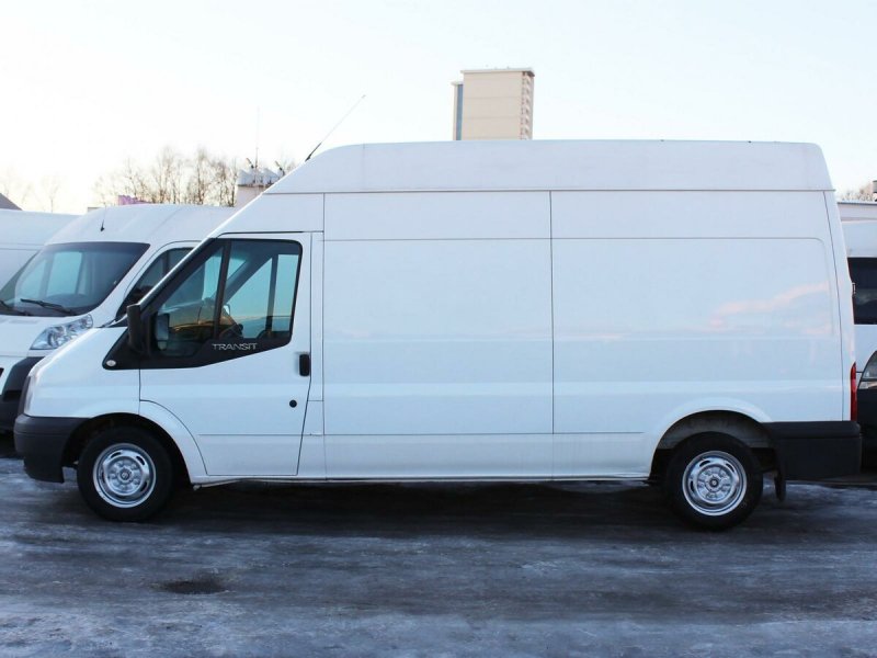Ford Transit цельнометаллический фургон