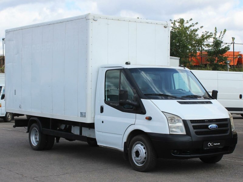Ford Transit 2.2 грузовой фургон