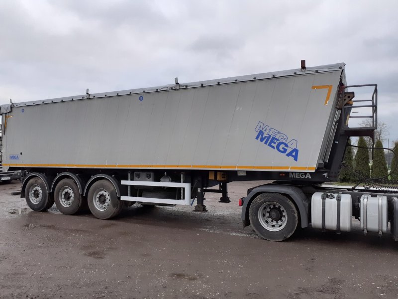 Полуприцеп Mega (7025)