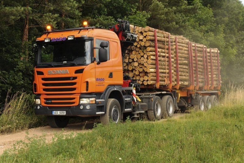 Скания 6x6 лесовоз